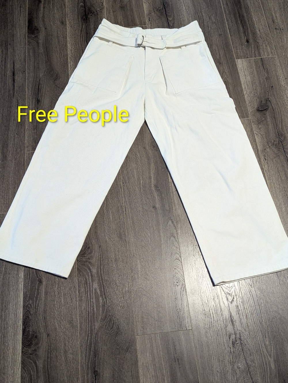 Free People White Jeans. Wide Leg. nwt. heavyweight. Patch Pockets. Oversize. 10